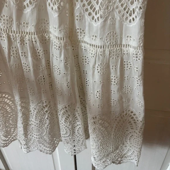 Ulla Johnson Gianna White Eyelet Midi Dress Size 0 XS Tiered Tasseled Boho Bride - Picture 9 of 16